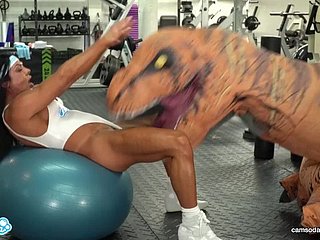 Camsoda - Hot milf stepmom fucked overwrought trex surrounding unlimited gym sex