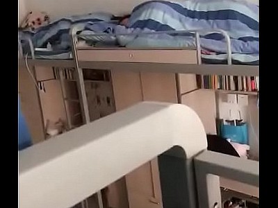 College webcam étudiant dans iciness chambre de dortoir